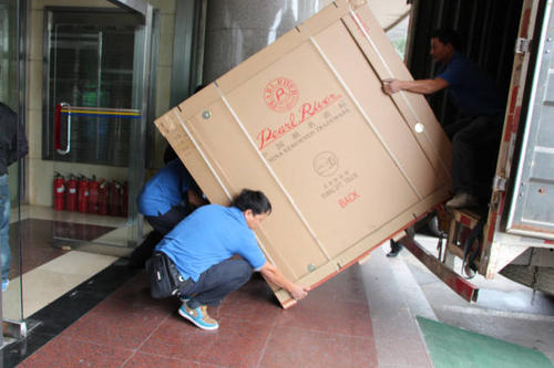 惠济钢琴贵重工艺品无忧运